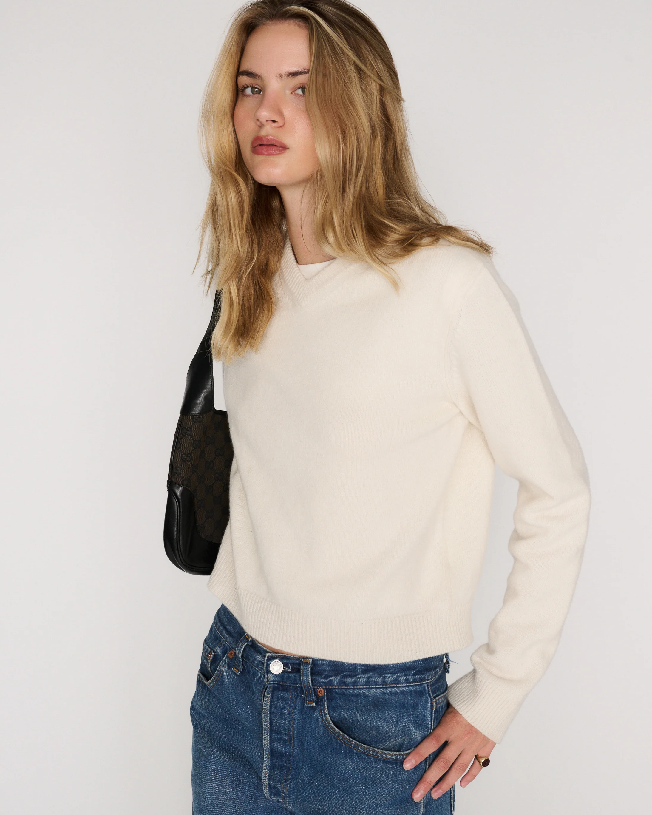 RLT V NECK SWEATER - IVORY - Image 6